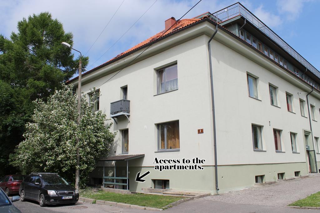 Ohtu Poik 2 City Center Basement Apartment Παρνού Εξωτερικό φωτογραφία